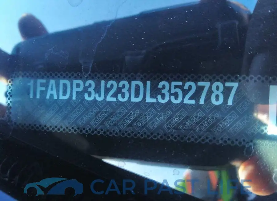 1FADP3J23DL352787# 9