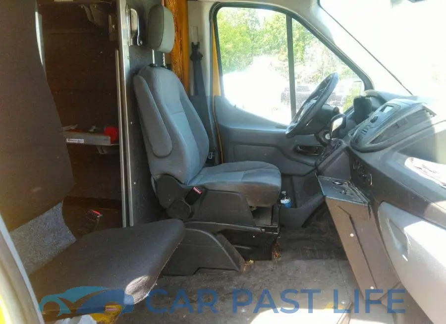 1FTKR3XM5GKB35093# 8