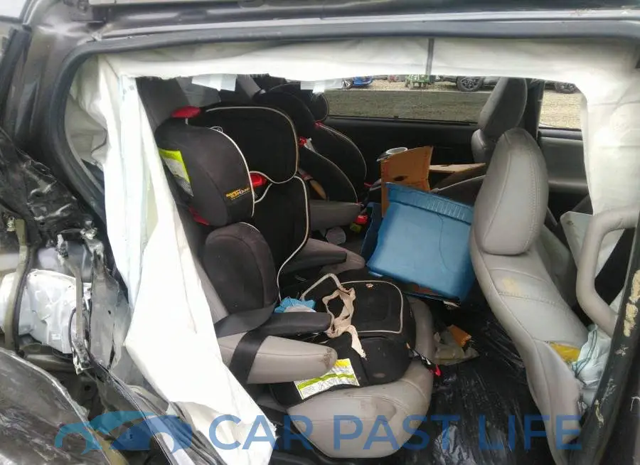 5TDDK3DC1FS126617# 8