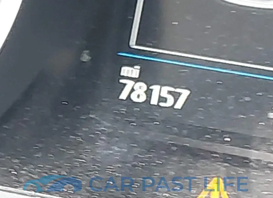 3VV2B7AX5KM029227# 7