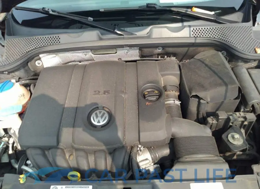 3VW5P7ATXEM801717# 10