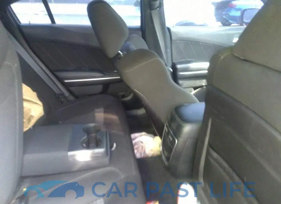 2C3CDXGJ7LH130306# 8