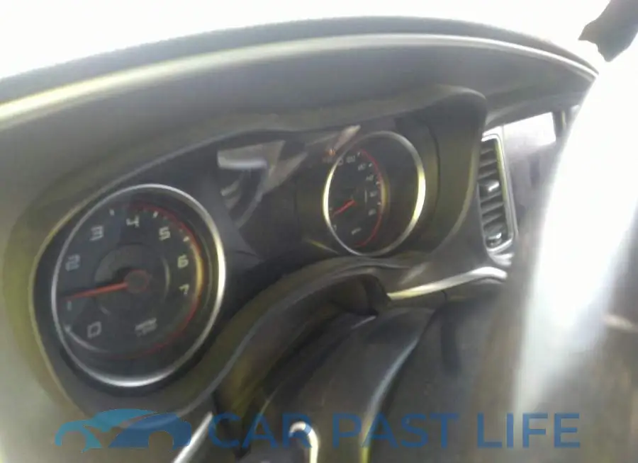 2C3CDXGJ7LH130306# 7