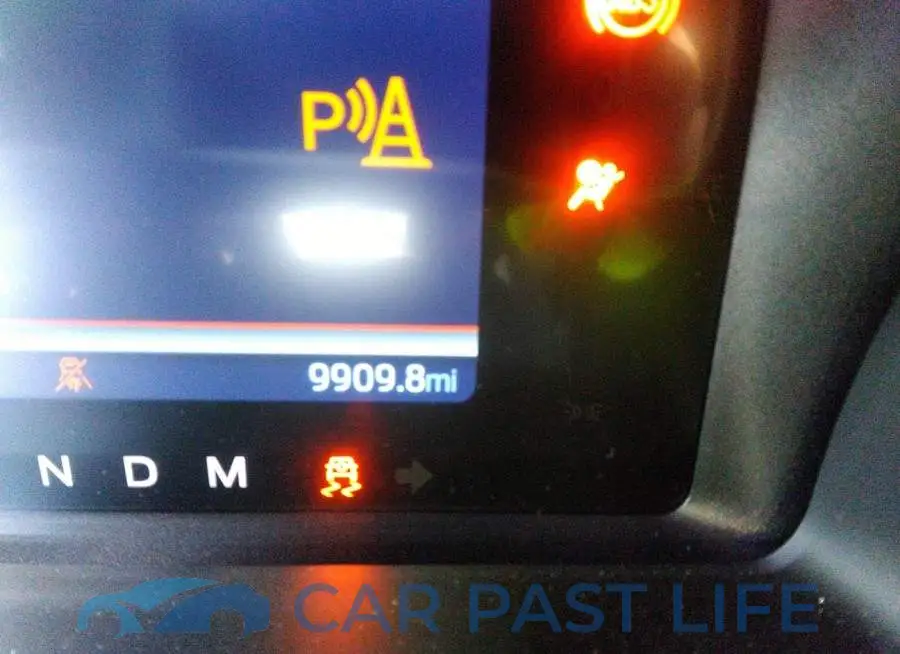 1FMEE5DP4PLA82699# 7