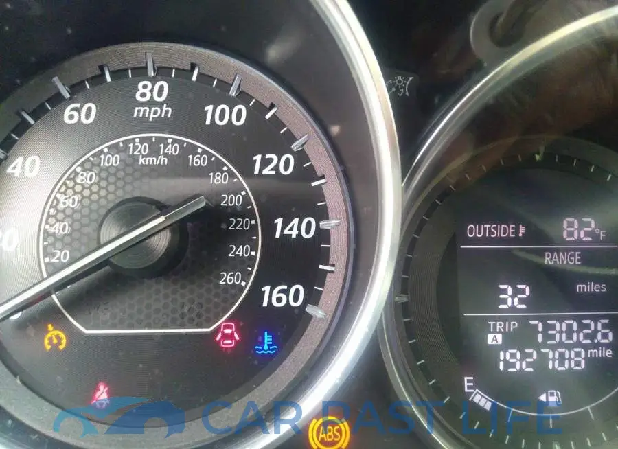 JM1GJ1U58E1102574# 7