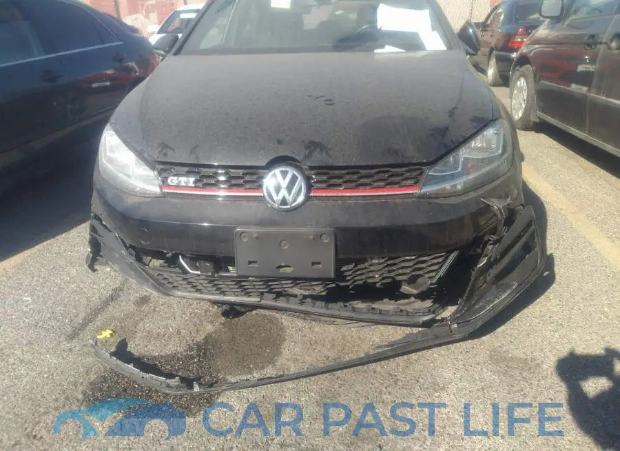 3VW547AU1JM297537# 6