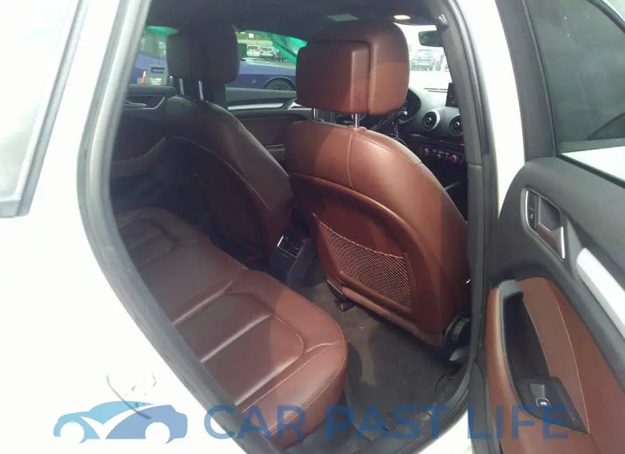 WAUAUHFF4J1008579# 8