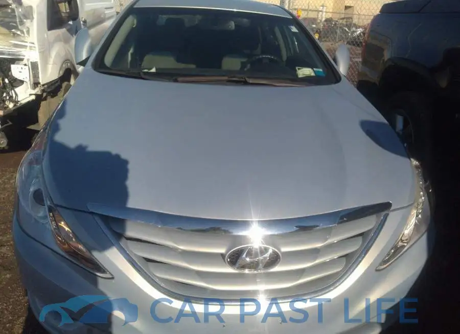 5NPEB4AC8DH566061# 6