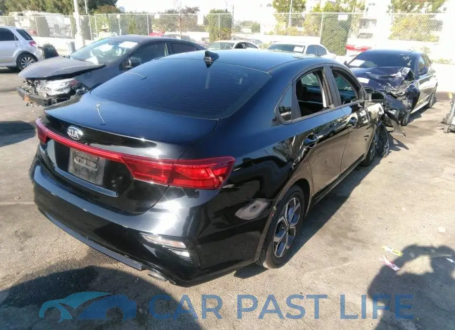 3KPF24AD4LE184206# 4