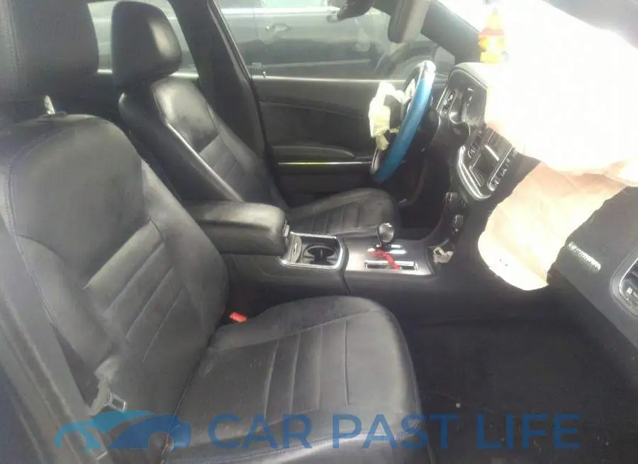 2C3CDXBGXDH571179# 5