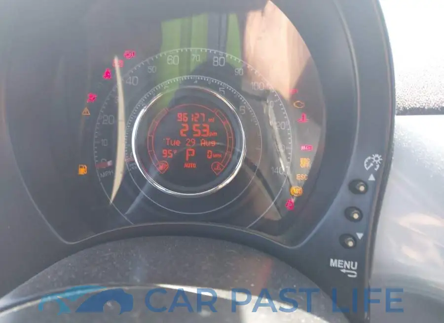 3C3CFFBR8DT535102# 7