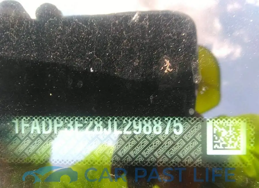 1FADP3F28JL298875# 9