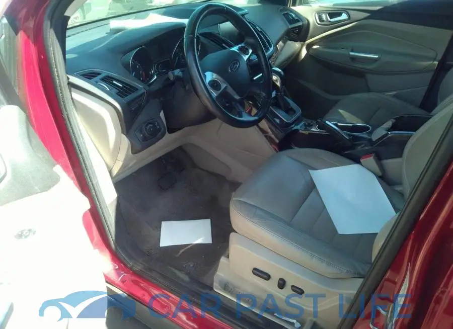 1FMCU0J93EUA30149# 5