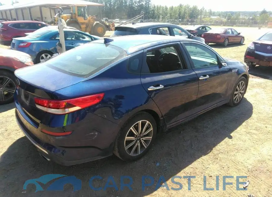 5XXGT4L33KG353806# 4