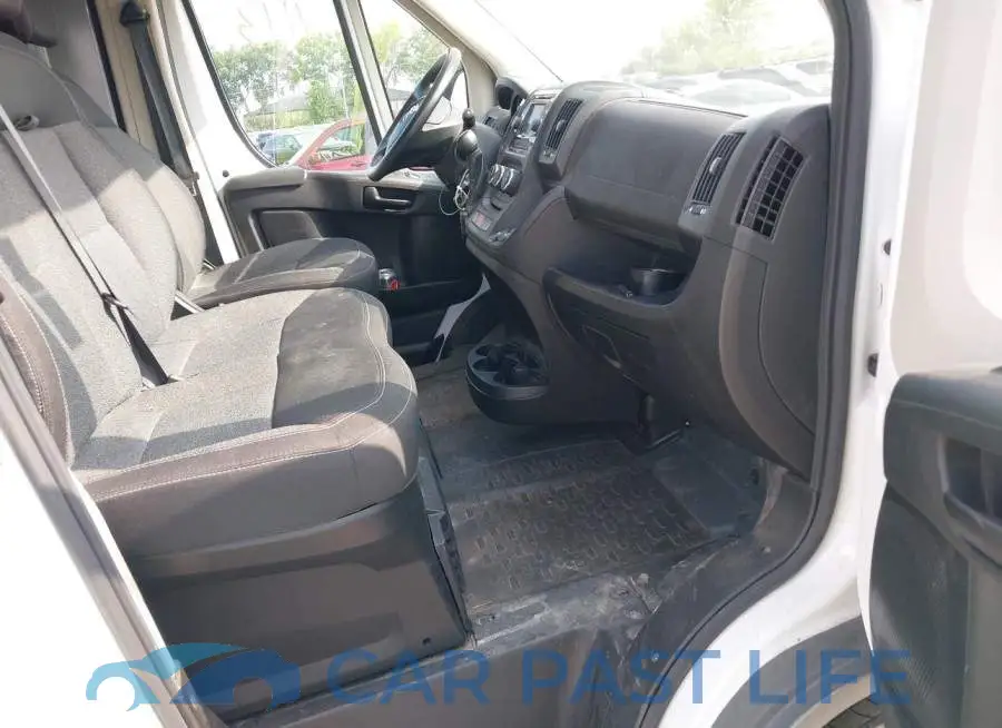 3C6TRVAG1HE506040# 5