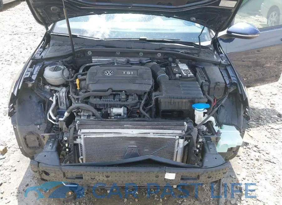 3VW4T7AUXHM068220# 10