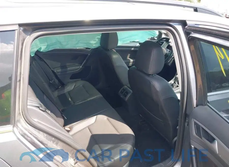 3VWCA7AU4FM504140# 8