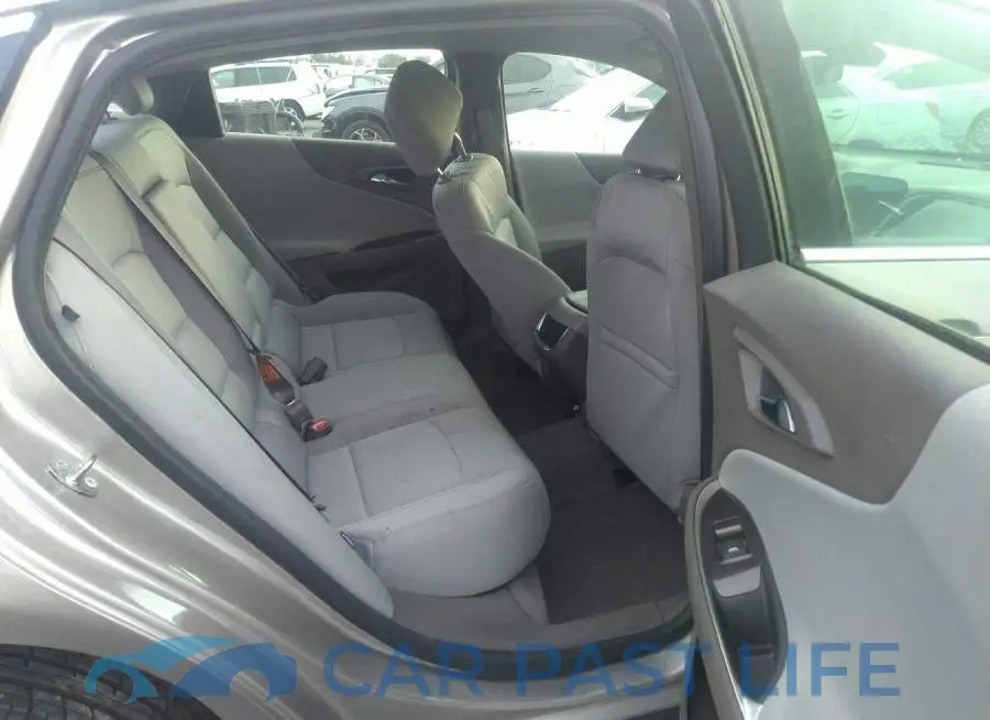 1G1ZD5ST7NF123940# 8