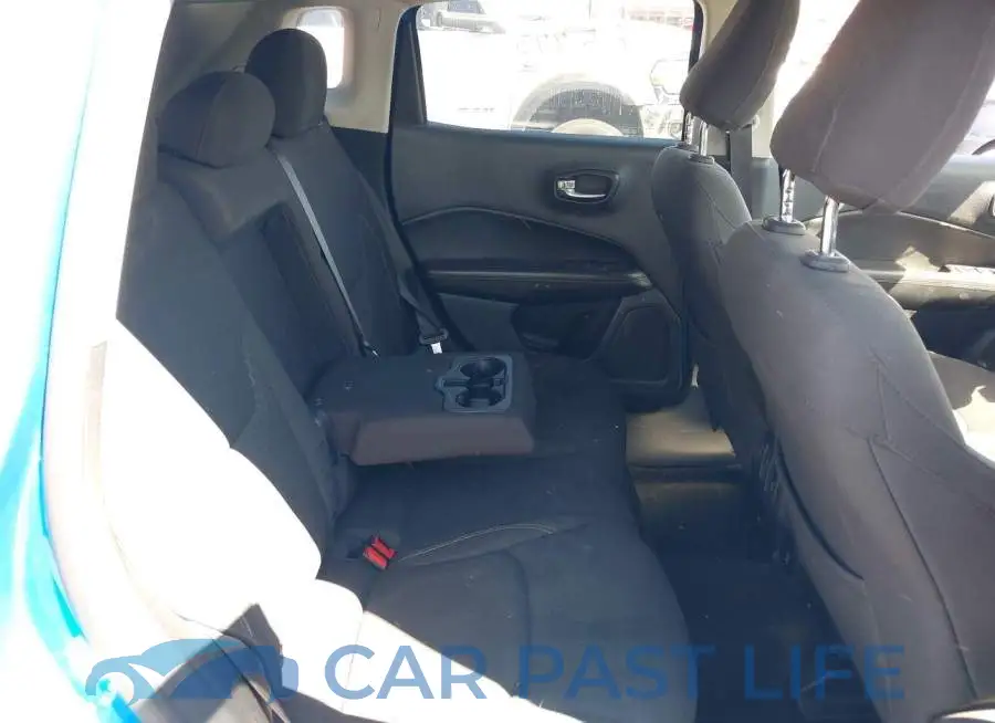 3C4NJCAB7JT487352# 8