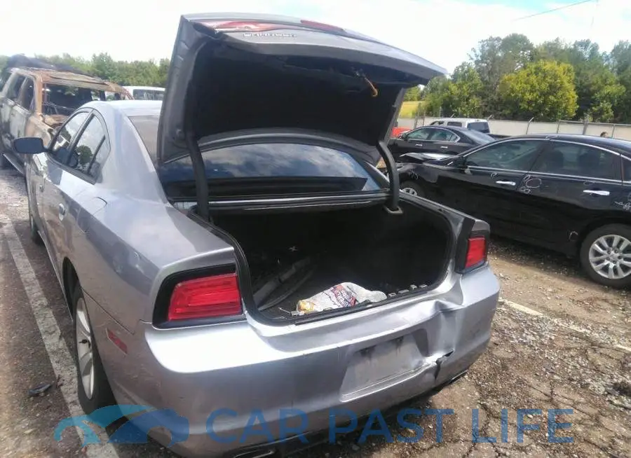 2C3CDXBG6DH562978# 6