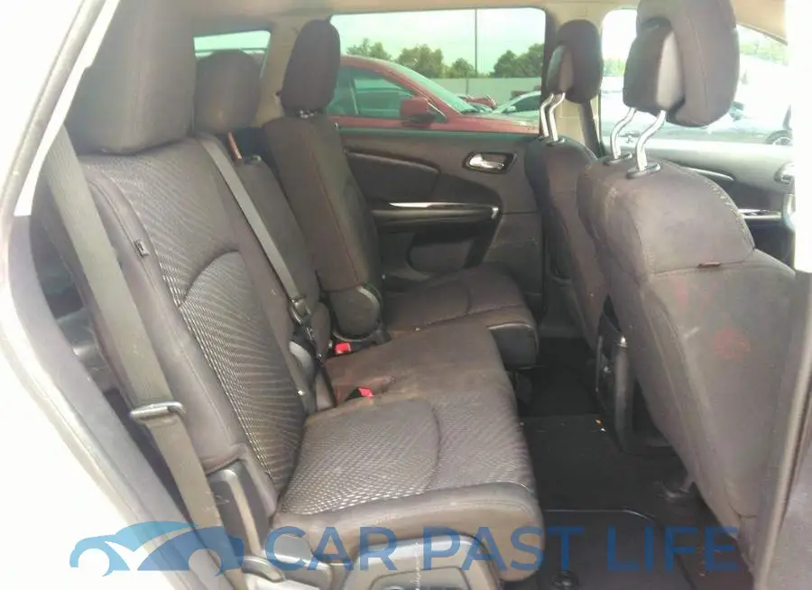3C4PDCAB8DT576898# 8