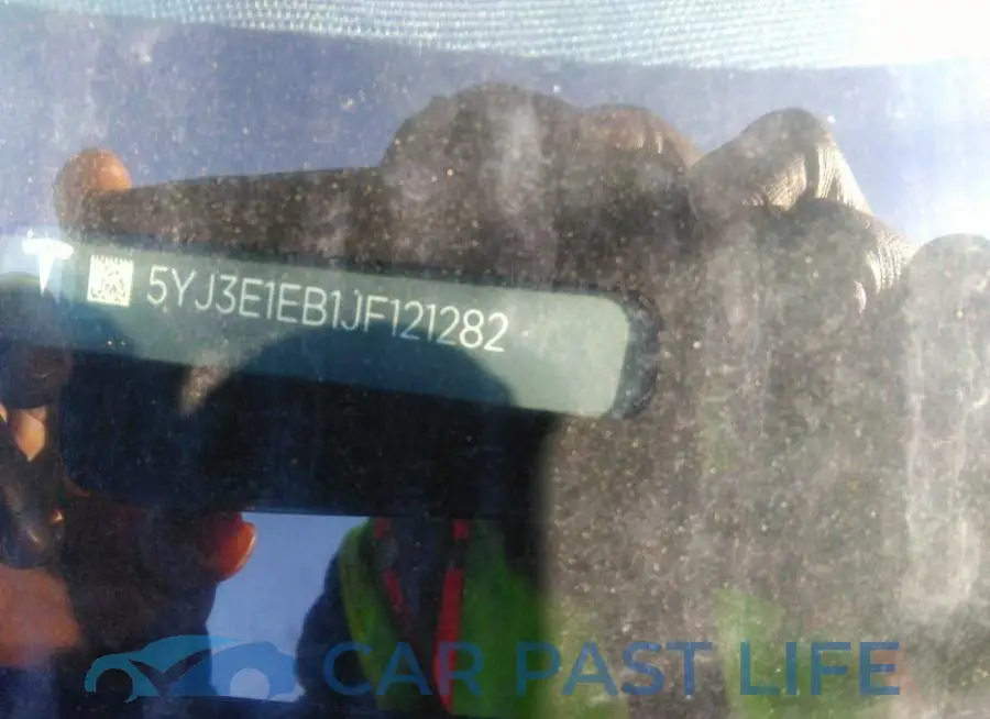 5YJ3E1EB1JF121282# 9