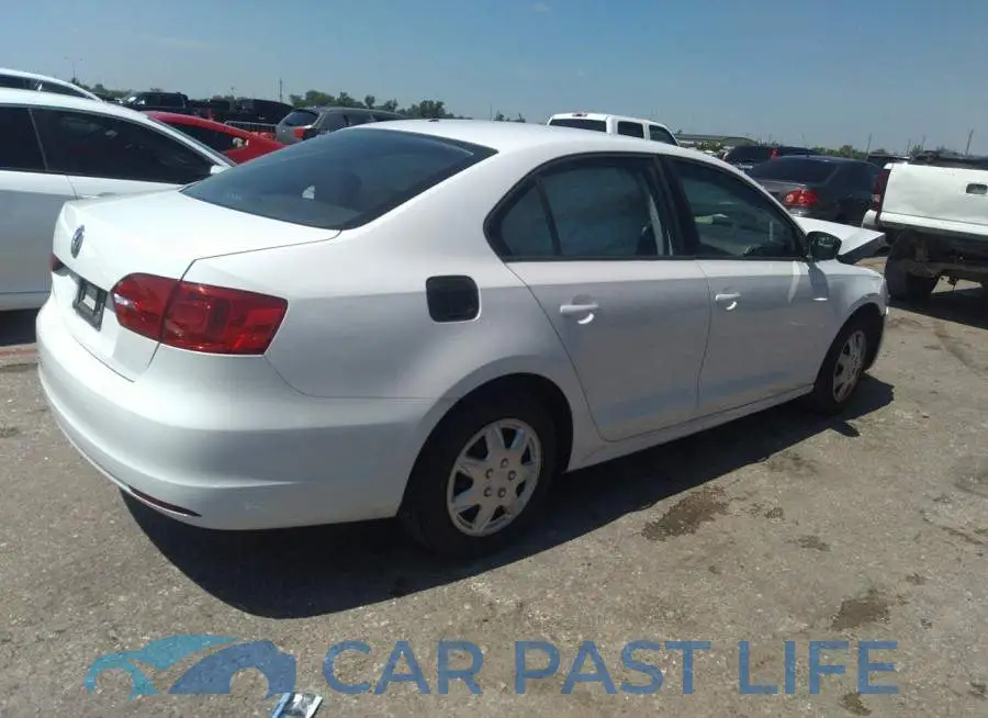 3VW2K7AJ8EM300714# 4