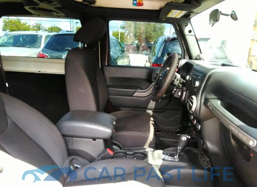 1C4AJWAG0DL689073# 5