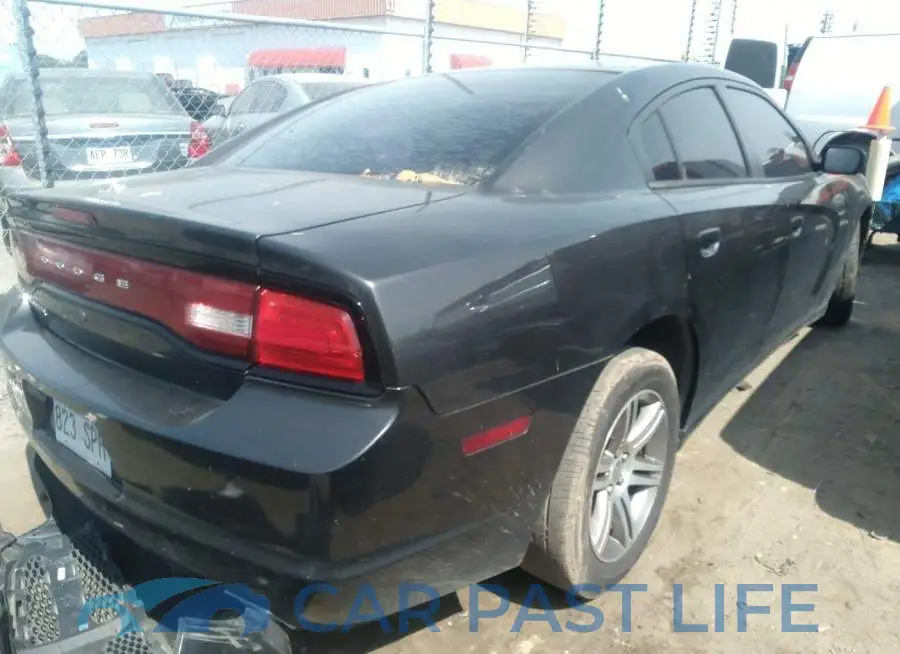 2C3CDXAT4DH642911# 4
