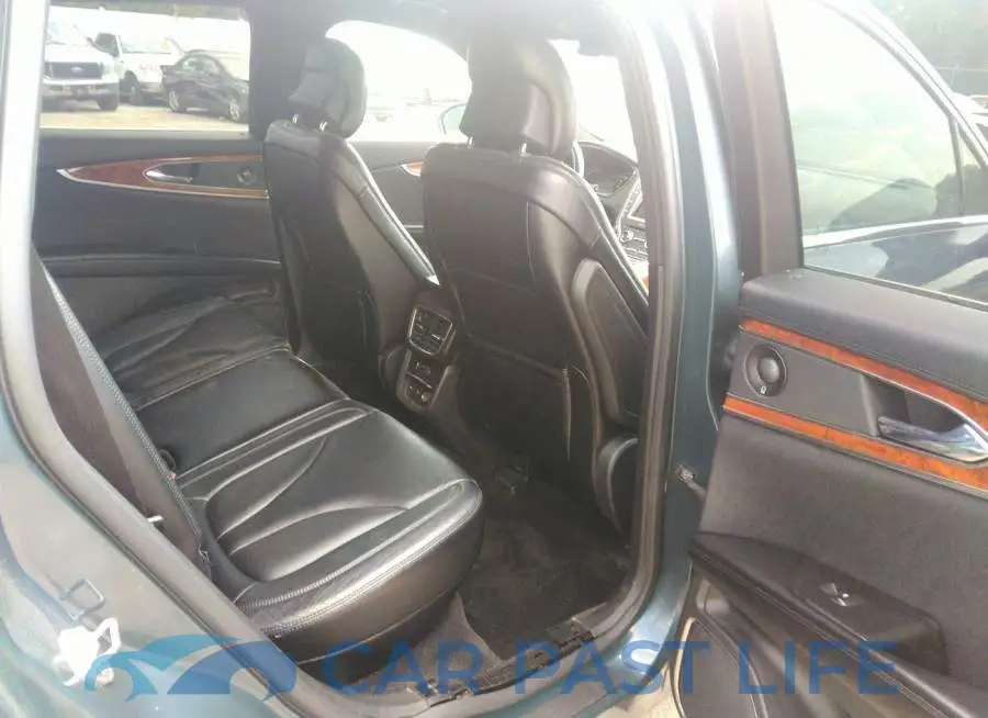 2LMTJ8KP2GBL30153# 8