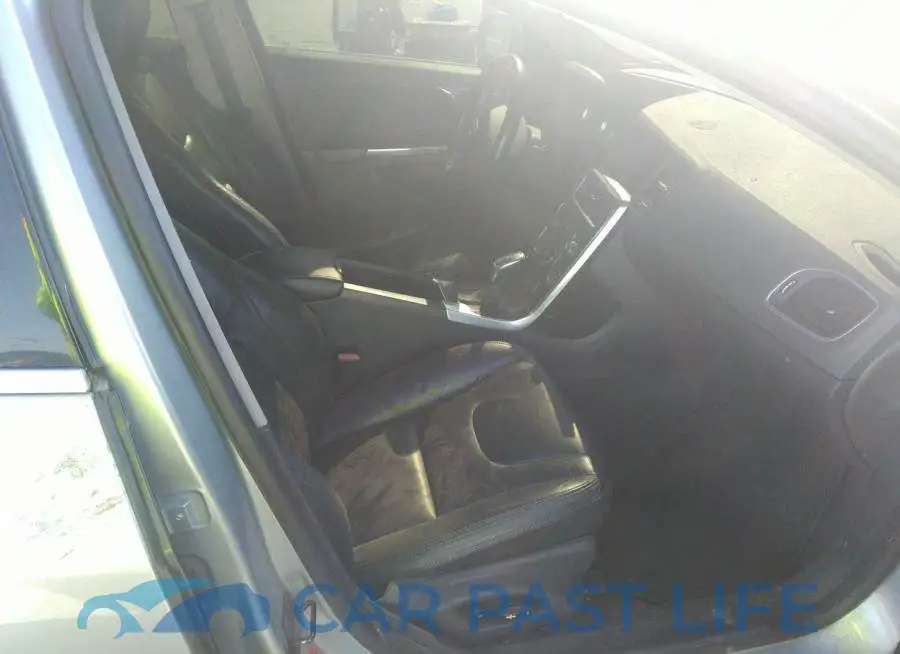 YV1902FHXD2173111# 5