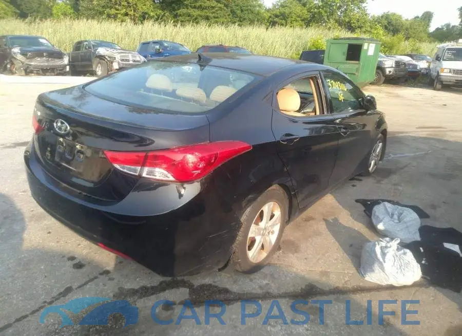 5NPDH4AE8DH395095# 4