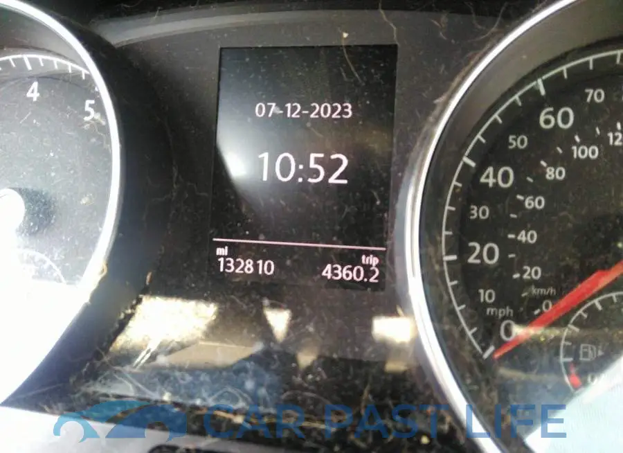3VW217AU2FM085958# 7