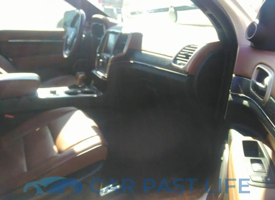 1C4RJFJG7HC800985# 5