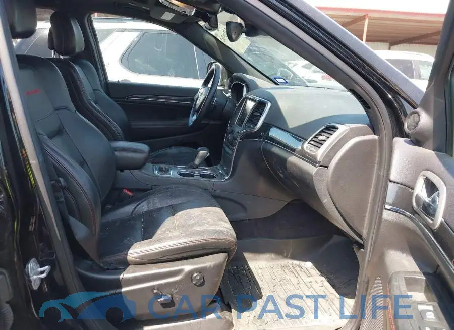 1C4RJFLT1JC219935# 5
