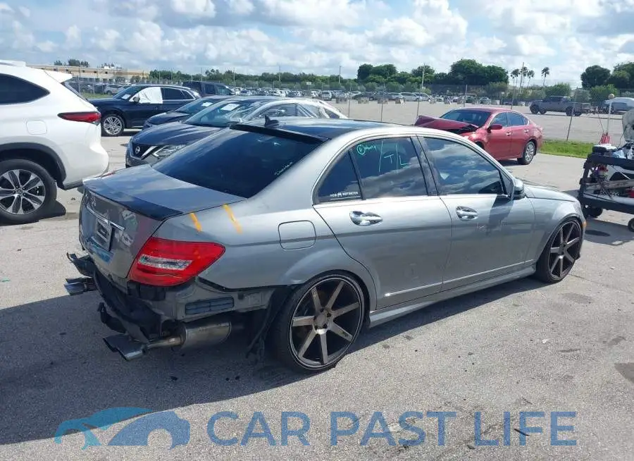 WDDGF4HB7DR281571# 4