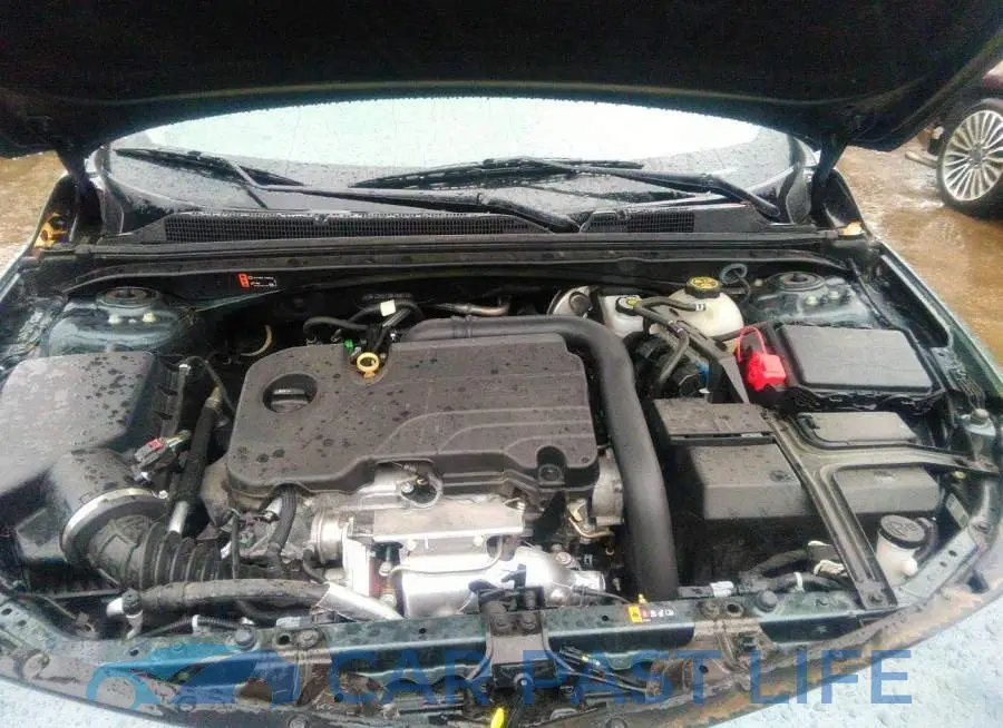 1G1ZD5ST2MF068733# 10