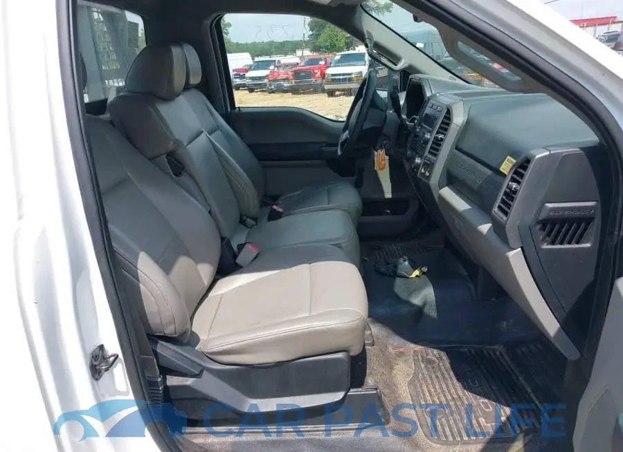 1FDBF2A67HEC81763# 8