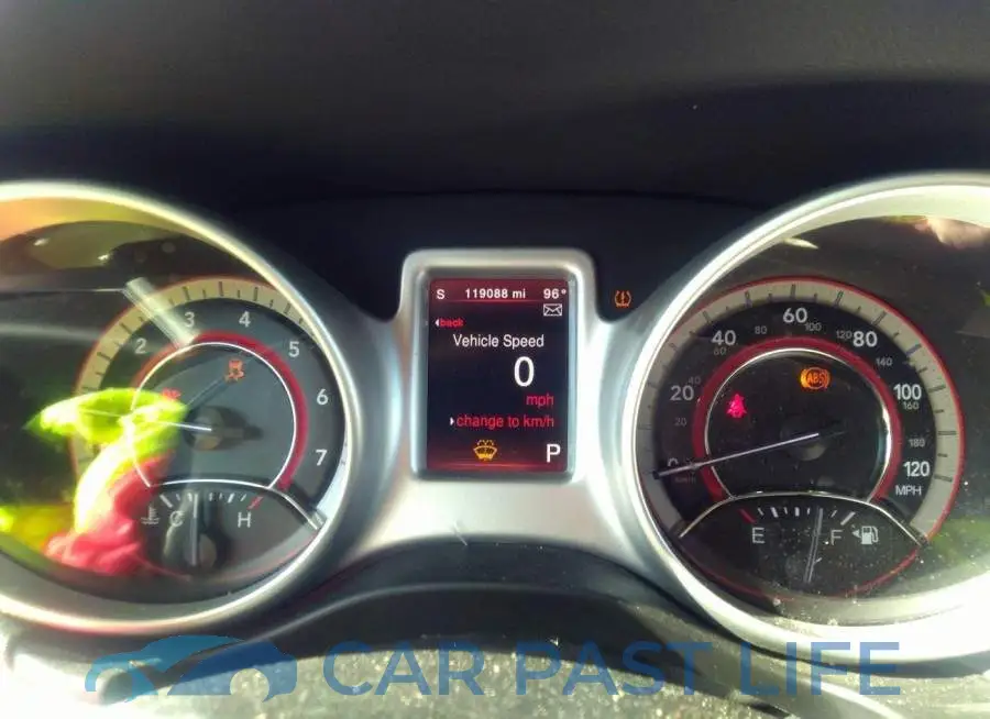 3C4PDCEG8JT380543# 7