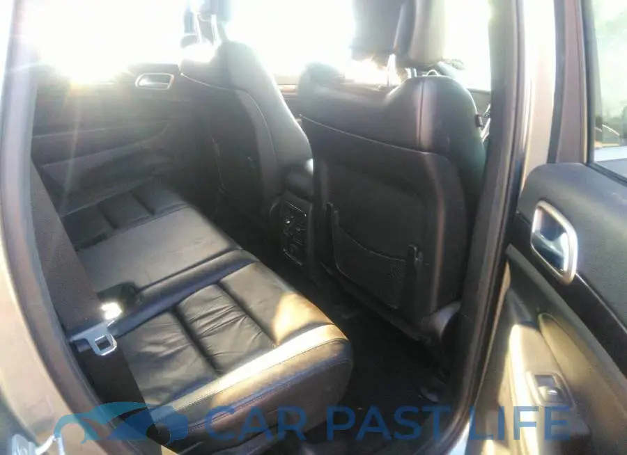 1C4RJFAG7DC610288# 8