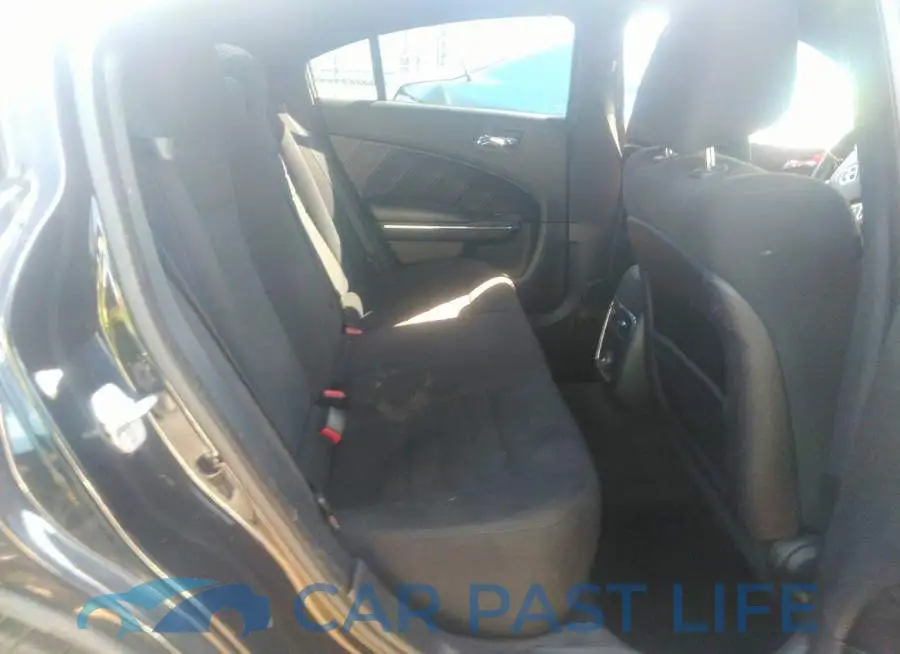 2C3CDXCT3DH503057# 8