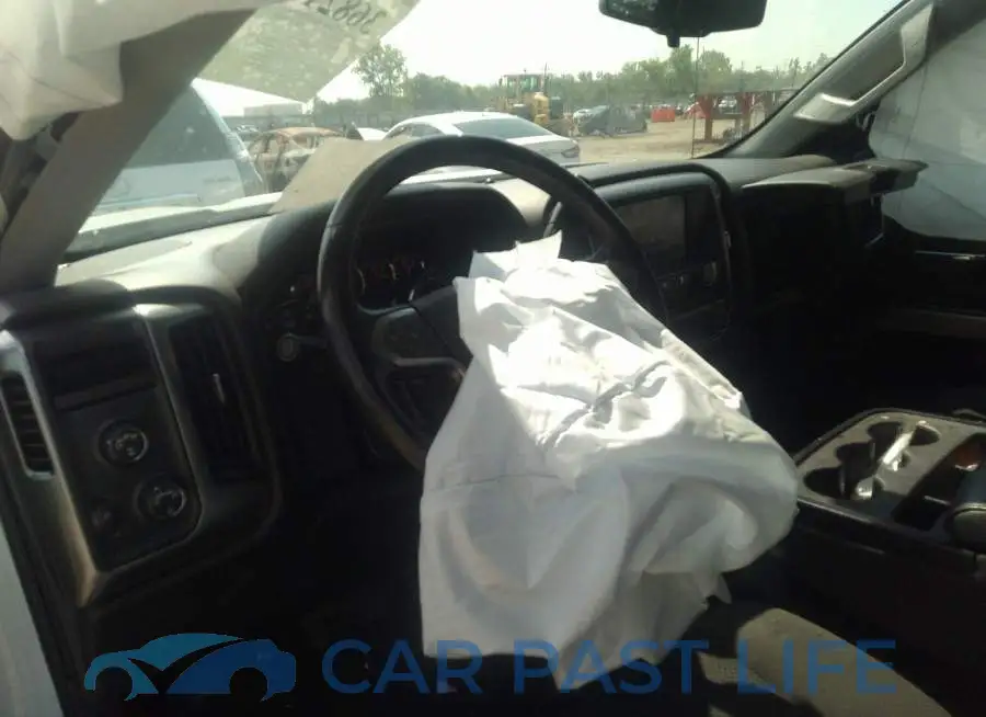 1GCVKREC5JZ156409# 5