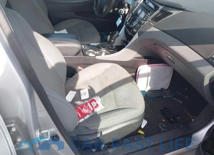 5NPEB4AC6DH699725# 5