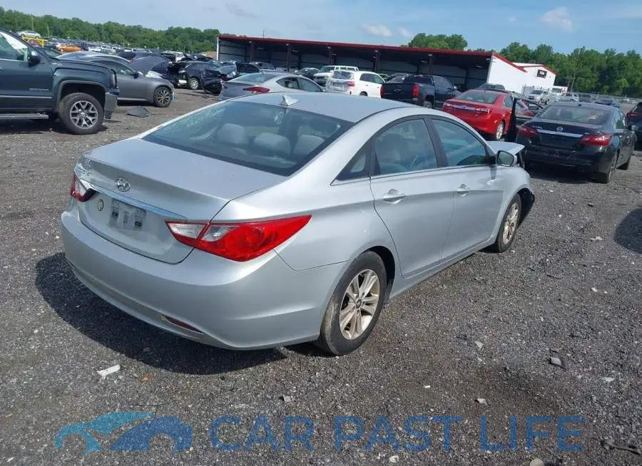 5NPEB4AC6DH699725# 4