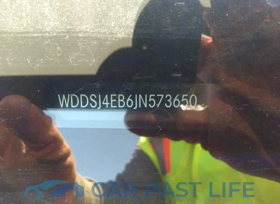 WDDSJ4EB6JN573650# 9