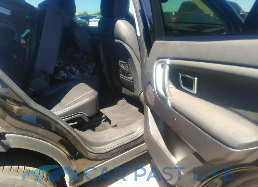 SALCR2RX1JH749884# 8