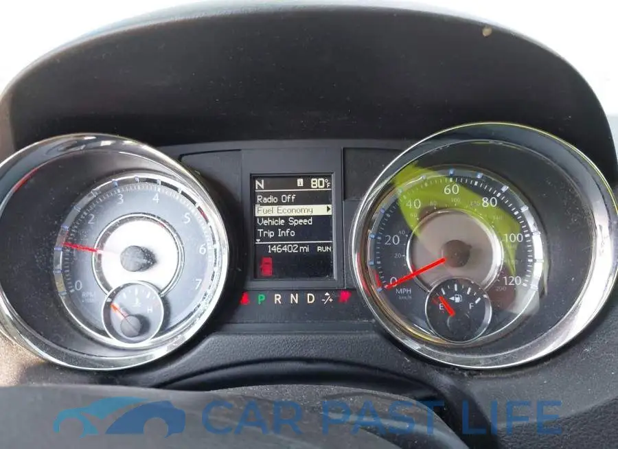 2C4RC1BG7DR808503# 7