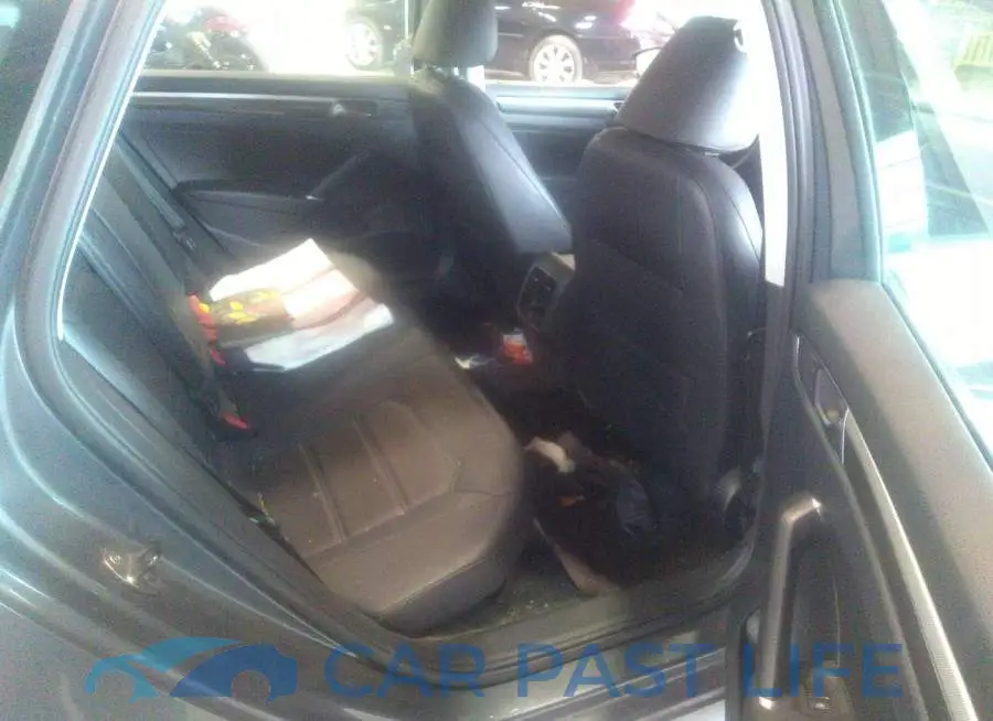 1VWBT7A39HC037038# 8