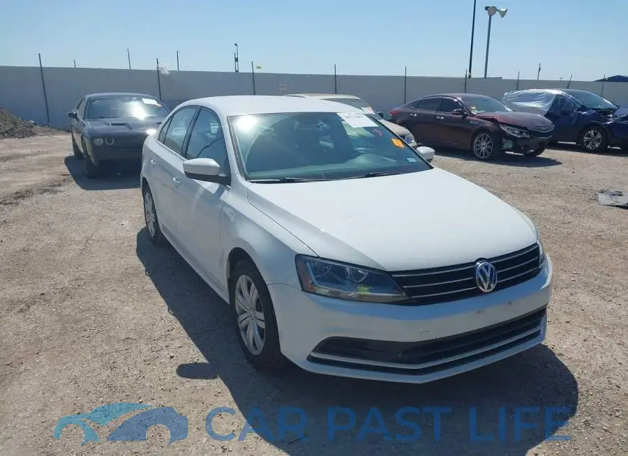 3VW167AJ1HM365165# 1