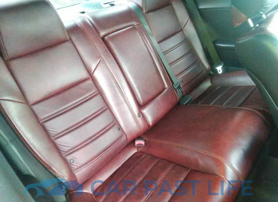 2C3CDYAG9EH218117# 8